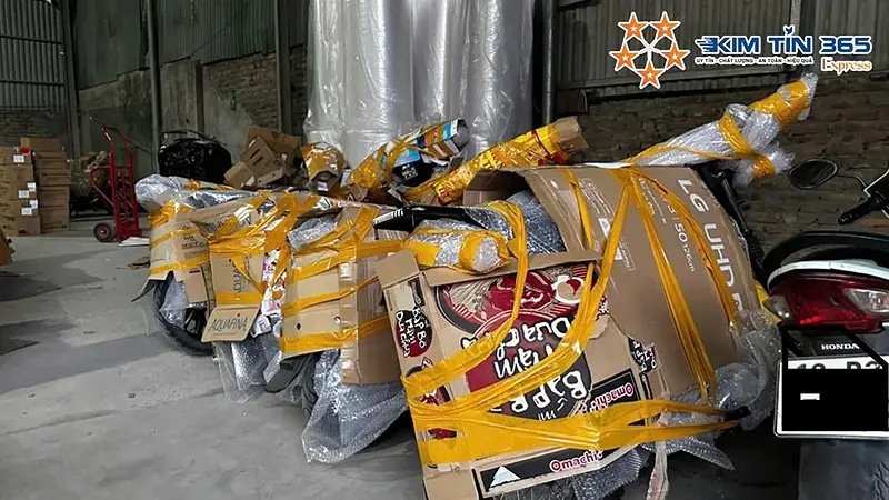 Cước phí vận chuyển xe máy Sài Gòn Hà Nội