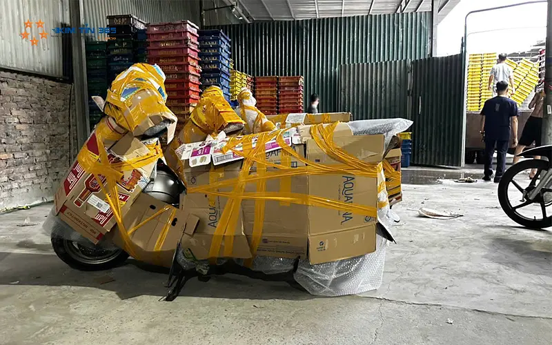 Vận chuyển xe máy Sài Gòn Hà Nội